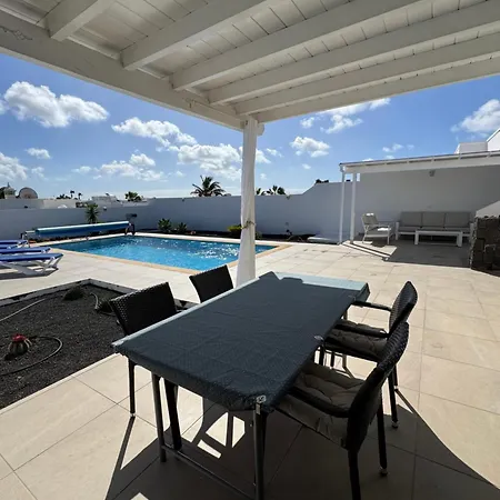 Lovely Danielle Playa Blanca (Lanzarote)